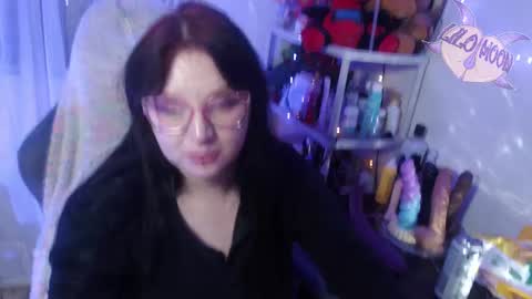 Lilo  online show from March 7, 7:30 am