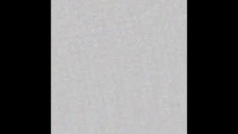 Lilou online show from December 31, 11:20 am