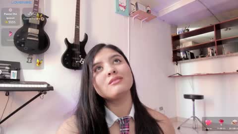 Snapshot of lilpervert_girl chatting on December 7, 5:53 pm Carolina online show from December 7, 5:53 pm