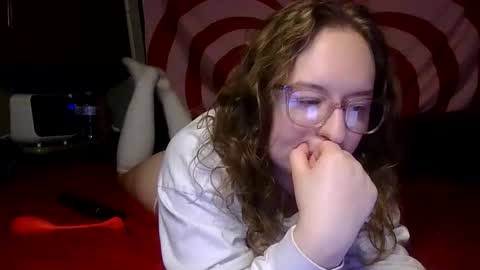 Snapshot of lilpies chatting on January 8, 11:30 pm LilPies online show from January 8, 11:30 pm