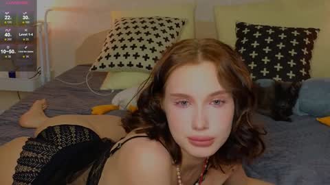 Snapshot of lilpupsonish chatting on January 27, 5:37 pm Jesse and Grace online show from January 27, 5:37 pm