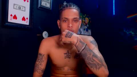 Snapshot of lilray99 chatting on January 3, 11:23 pm ONLYFANS online show from January 3, 11:23 pm