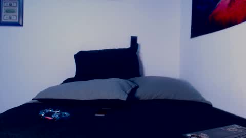 Snapshot of lilray99 chatting on October 23, 2:44 am ONLYFANS online show from October 23, 2:44 am