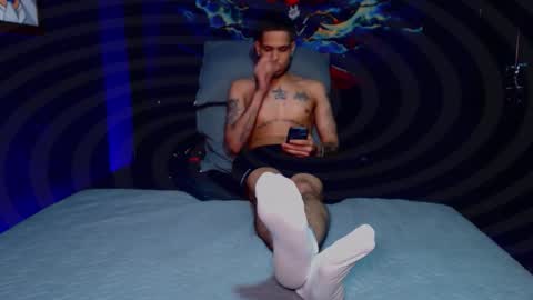 Snapshot of lilray99 chatting on November 20, 11:48 pm ONLYFANS online show from November 20, 11:48 pm