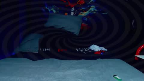 Snapshot of lilray99 chatting on December 14, 8:57 pm ONLYFANS online show from December 14, 8:57 pm