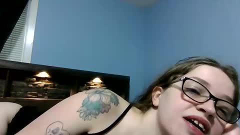 lilshortt online show from February 26, 3:08 pm