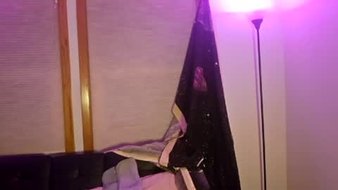 Luna online show from May 4, 3:46 am