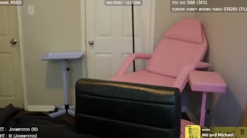 Snapshot of lilst0rm chatting on January 27, 1:30 pm lil or red online show from January 27, 1:30 pm