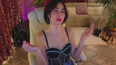 Lilu online show from March 29, 3:56 pm