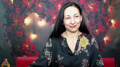 Snapshot of lilugrants chatting on February 5, 2:19 am lilugrants online show from February 5, 2:19 am