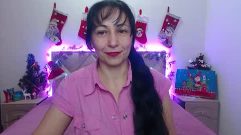 Snapshot of lilugrants chatting on December 14, 7:07 pm lilugrants online show from December 14, 7:07 pm