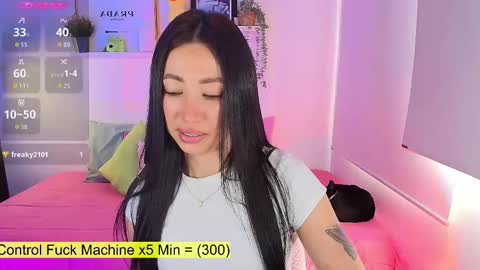 Snapshot of lily_evans_ chatting on September 29, 8:46 pm just lily online show from September 29, 8:46 pm