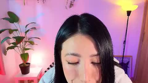 just lily online show from July 31, 10:31 pm