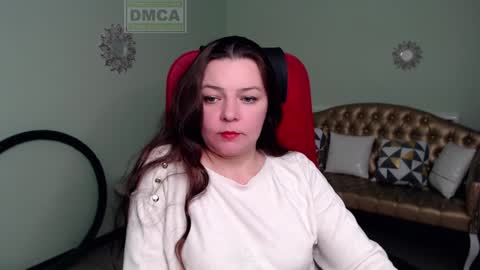 Snapshot of lily_flower7_ chatting on December 31, 5:55 am Lily online show from December 31, 5:55 am