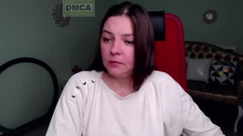 Snapshot of lily_flower7_ chatting on January 7, 4:27 pm Lily online show from January 7, 4:27 pm