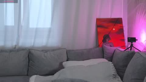 Lily online show from January 15, 6:22 am