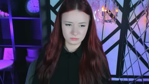 Lily online show from May 24, 2:33 pm