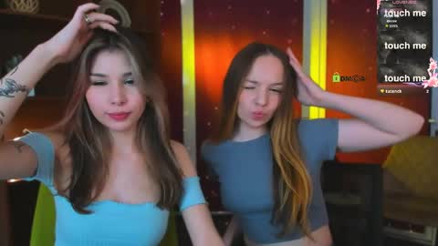 Lily online show from May 22, 11:27 am