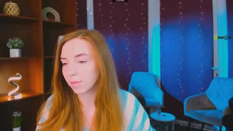 Lily online show from May 30, 5:26 am