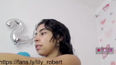 Lily Roberts online show from September 13, 3:23 pm