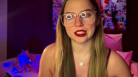 Lily online show from February 19, 3:41 pm