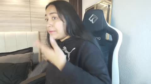 lily_waist online show from February 12, 11:27 am