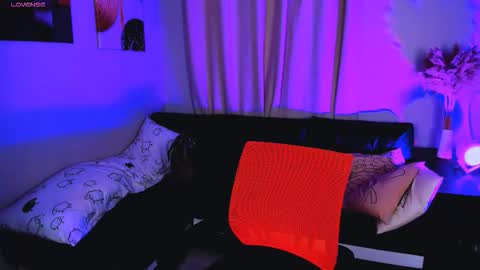 LILY online show from September 23, 8:39 am