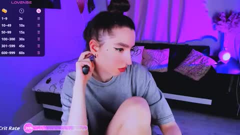 LILY online show from October 22, 8:36 am