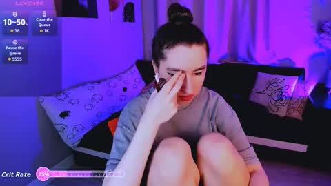 LILY online show from December 14, 10:42 am