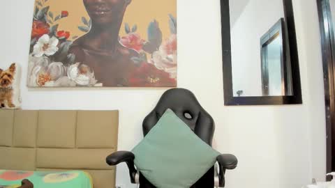 Lily online show from October 27, 7:07 pm