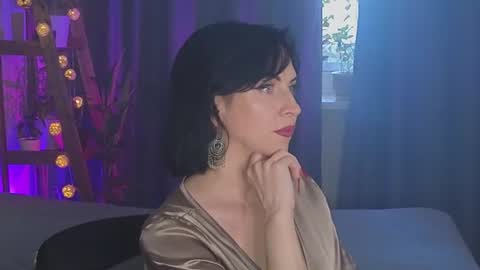 Lily online show from July 30, 11:09 am