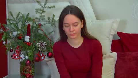 Snapshot of lilylanses chatting on December 17, 6:41 am Lily online show from December 17, 6:41 am