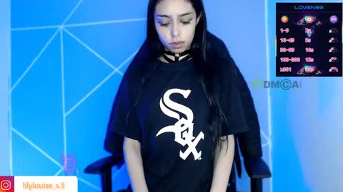 Liliana louise online show from May 3, 11:55 pm