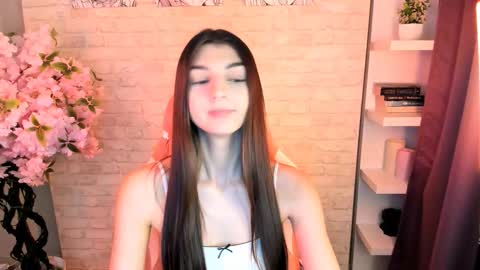 Lily online show from January 8, 3:25 pm