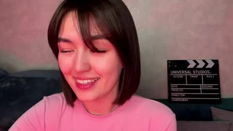 Lily online show from May 10, 5:29 pm