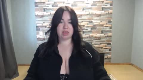 busty princess online show from March 22, 7:12 am