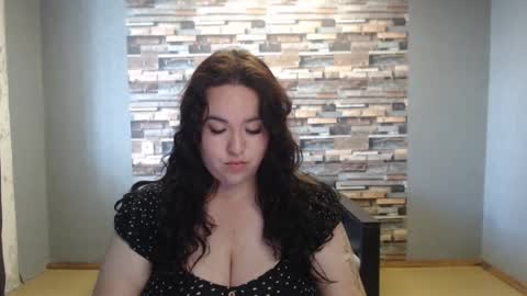 busty princess online show from June 21, 7:44 am