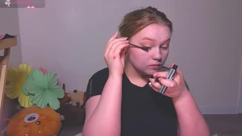 Snapshot of lime_cat chatting on October 5, 12:53 am lime cat online show from October 5, 12:53 am