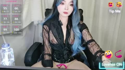 Snapshot of lina968560 chatting on May 10, 1:27 pm lina968560 online show from May 10, 1:27 pm
