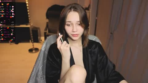 Scarlet online show from March 11, 8:59 pm