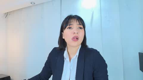  Lina Bedoya  online show from September 16, 11:44 am