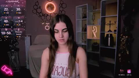 lina_fox12 online show from December 3, 1:20 pm