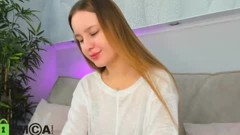 Snapshot of lina_smilee chatting on July 15, 1:22 am Lina online show from July 15, 1:22 am