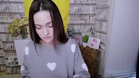 Lina online show from October 7, 5:59 am