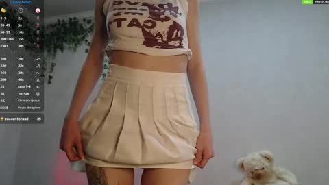 linaandliam online show from April 15, 8:20 pm