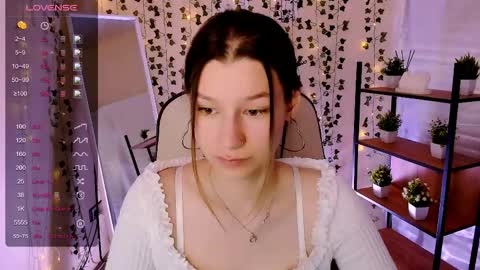 Lina online show from May 19, 6:42 am