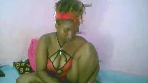 linah1123 online show from October 1, 8:20 am