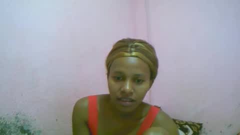 Snapshot of linah1123 chatting on January 10, 7:04 pm linah1123 online show from January 10, 7:04 pm