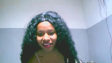 Snapshot of linah1123 chatting on February 15, 7:49 am linah1123 online show from February 15, 7:49 am
