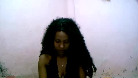 linah1123 online show from March 6, 4:47 pm